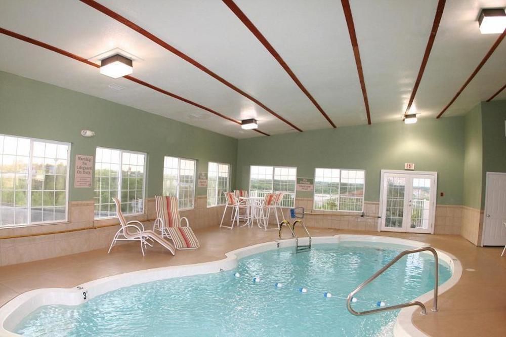 Lake House Hotel オーセージ・ビーチ エクステリア 写真